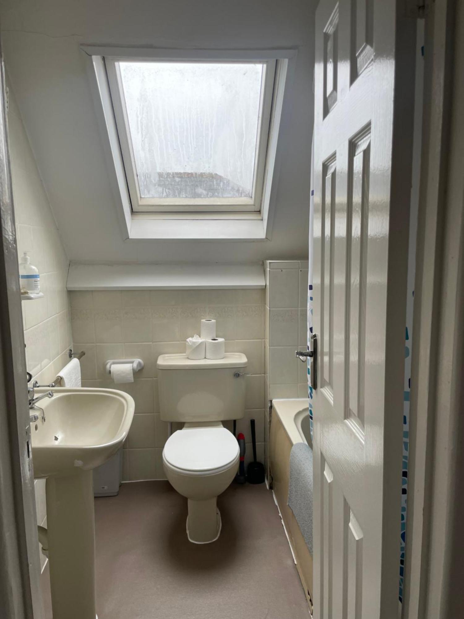Amitie Guest House Bournemouth Exterior photo