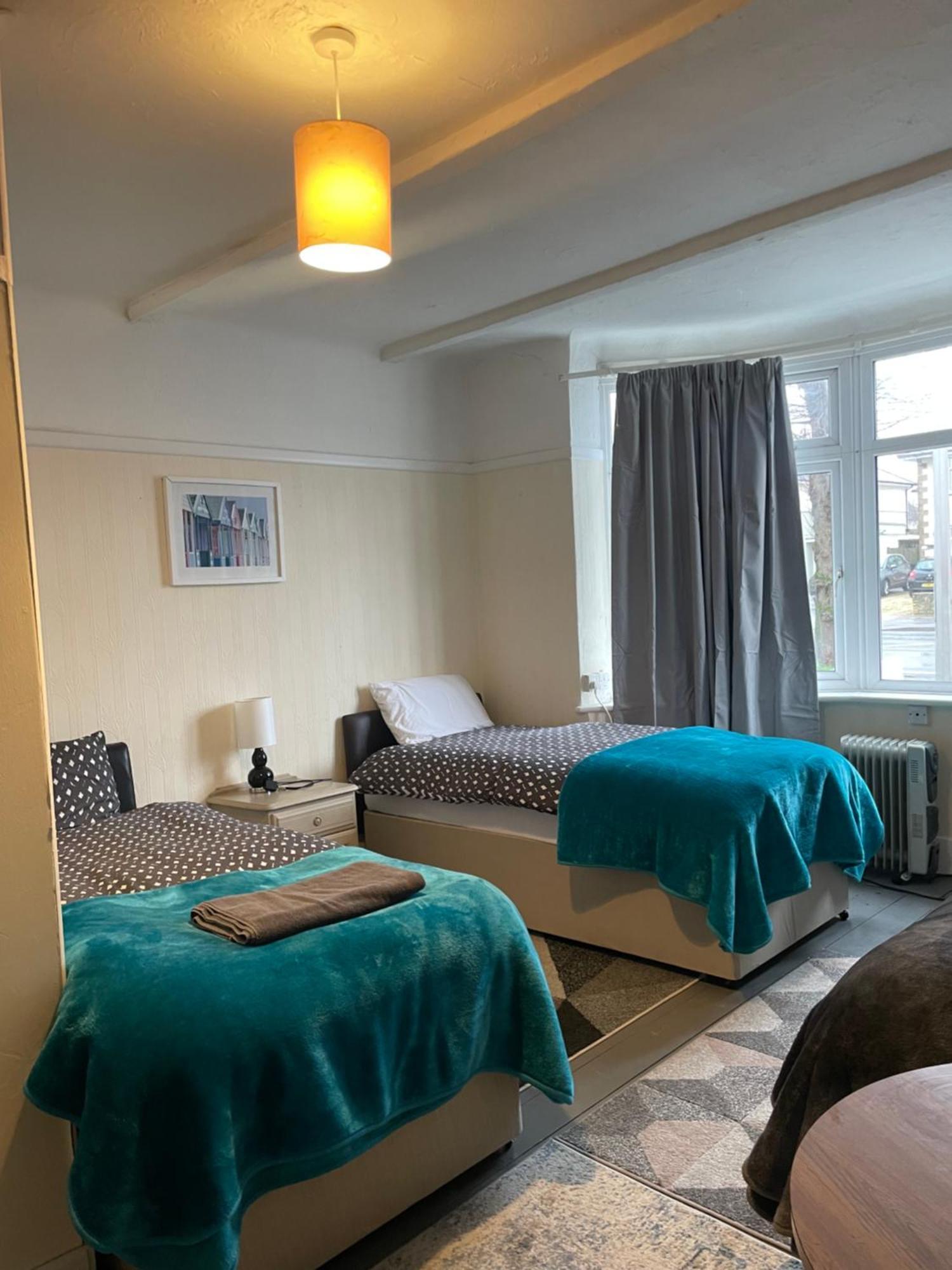 Amitie Guest House Bournemouth Exterior photo