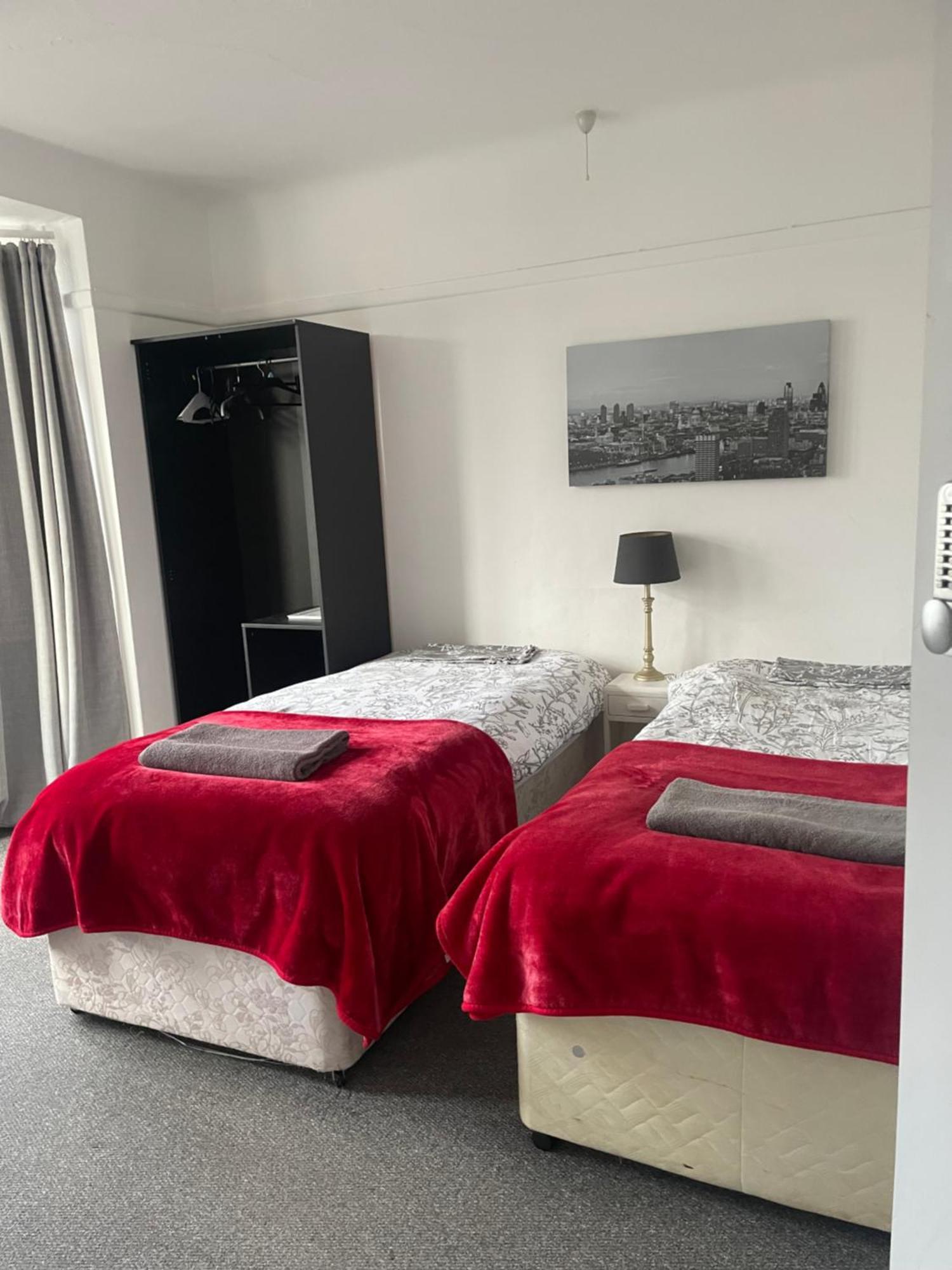 Amitie Guest House Bournemouth Exterior photo